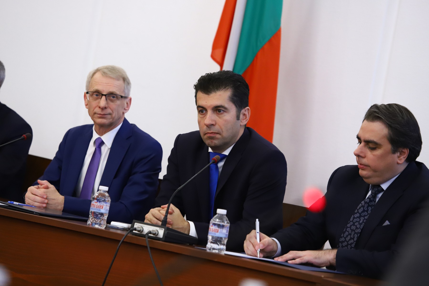 ПП: Ще се въздържим от подкрепа към правителството с мандат на БСП