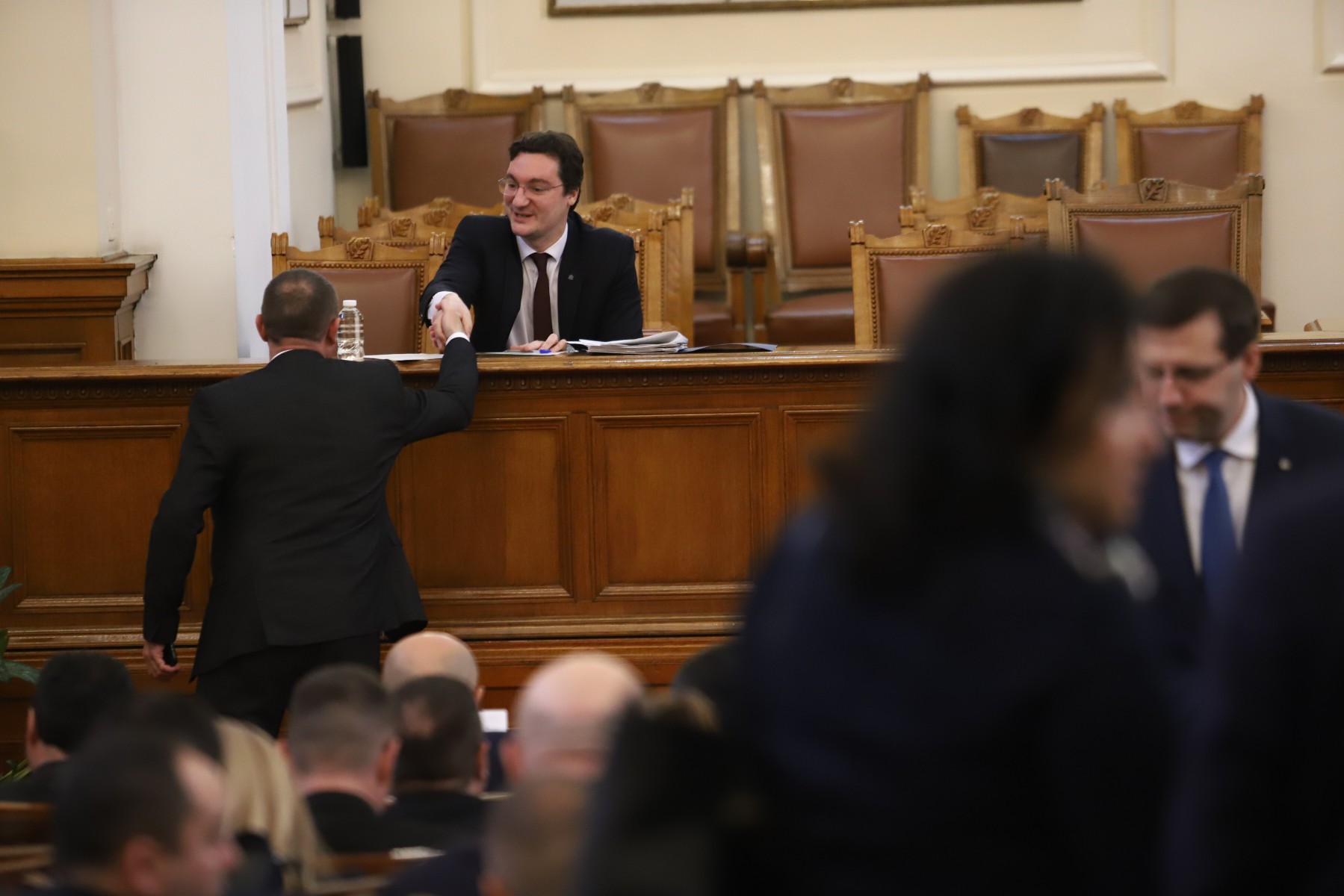На първо четене: Съдебните центрове по медиация ще функционират към окръжните съдилища