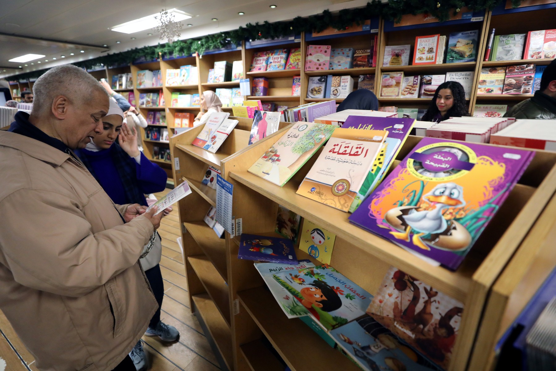 4-годишно момче влиза в Книгата на рекордите на Гинес за писане на книги