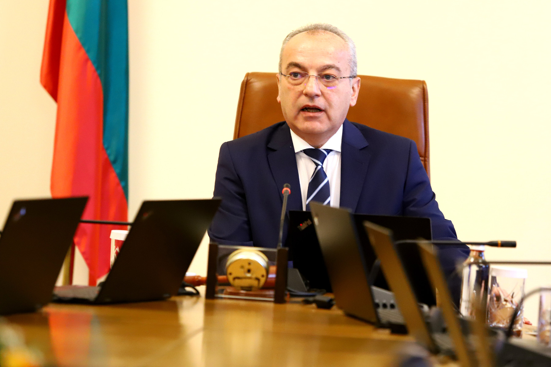 Донев: Не е страшно да се гласува