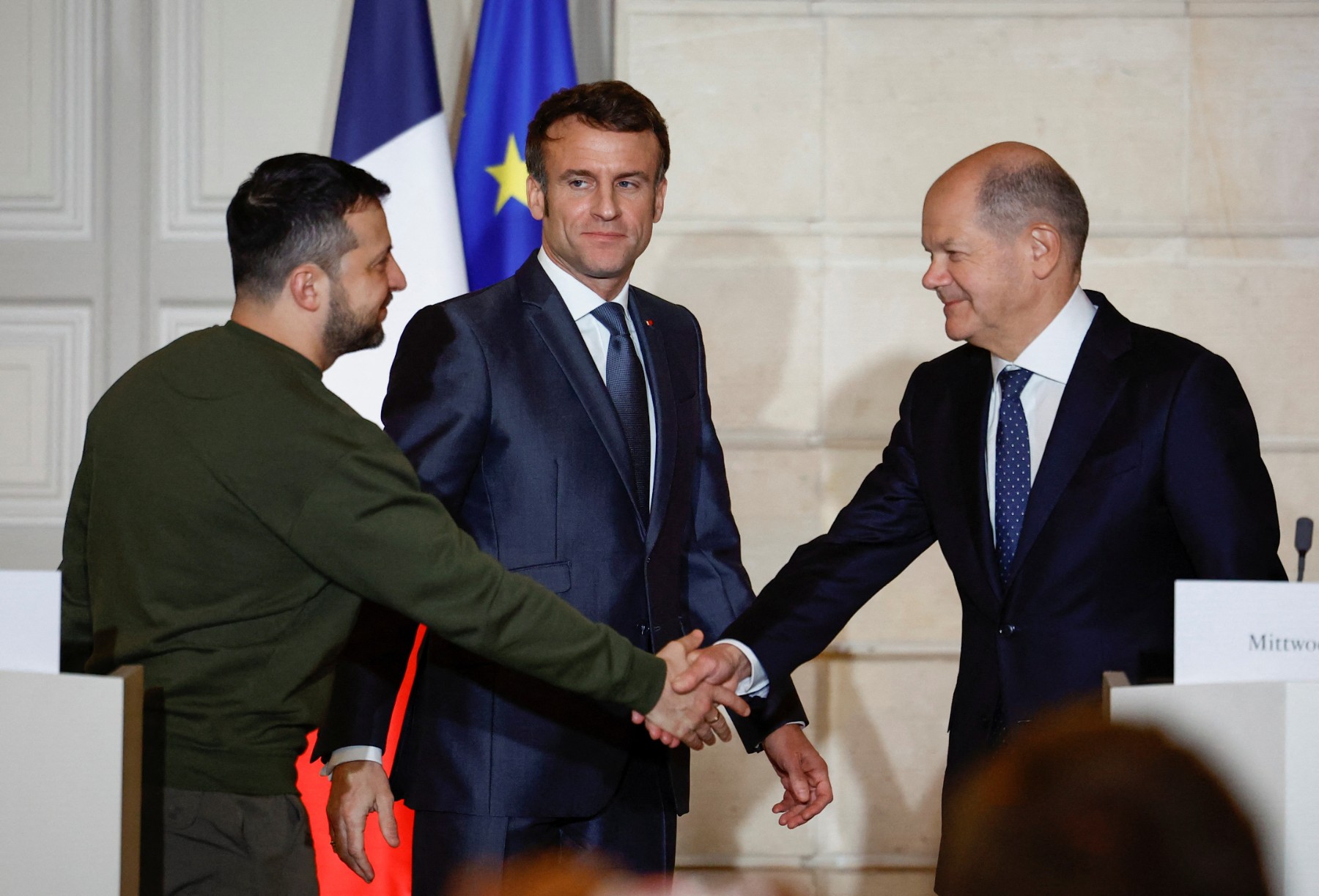 Среща Зеленски-Макрон-Шолц: Силна европейска подкрепа за Украйна