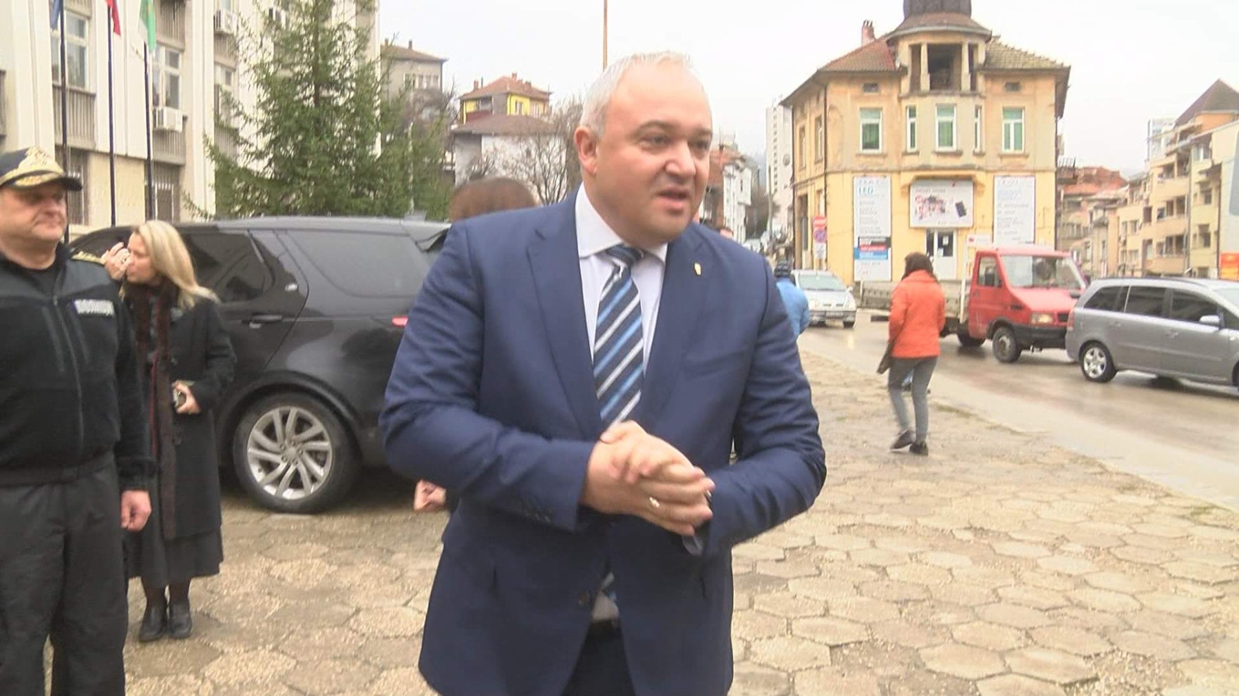 Interior Minister: Surprises expected when announcing the names of politicians accused of corruption