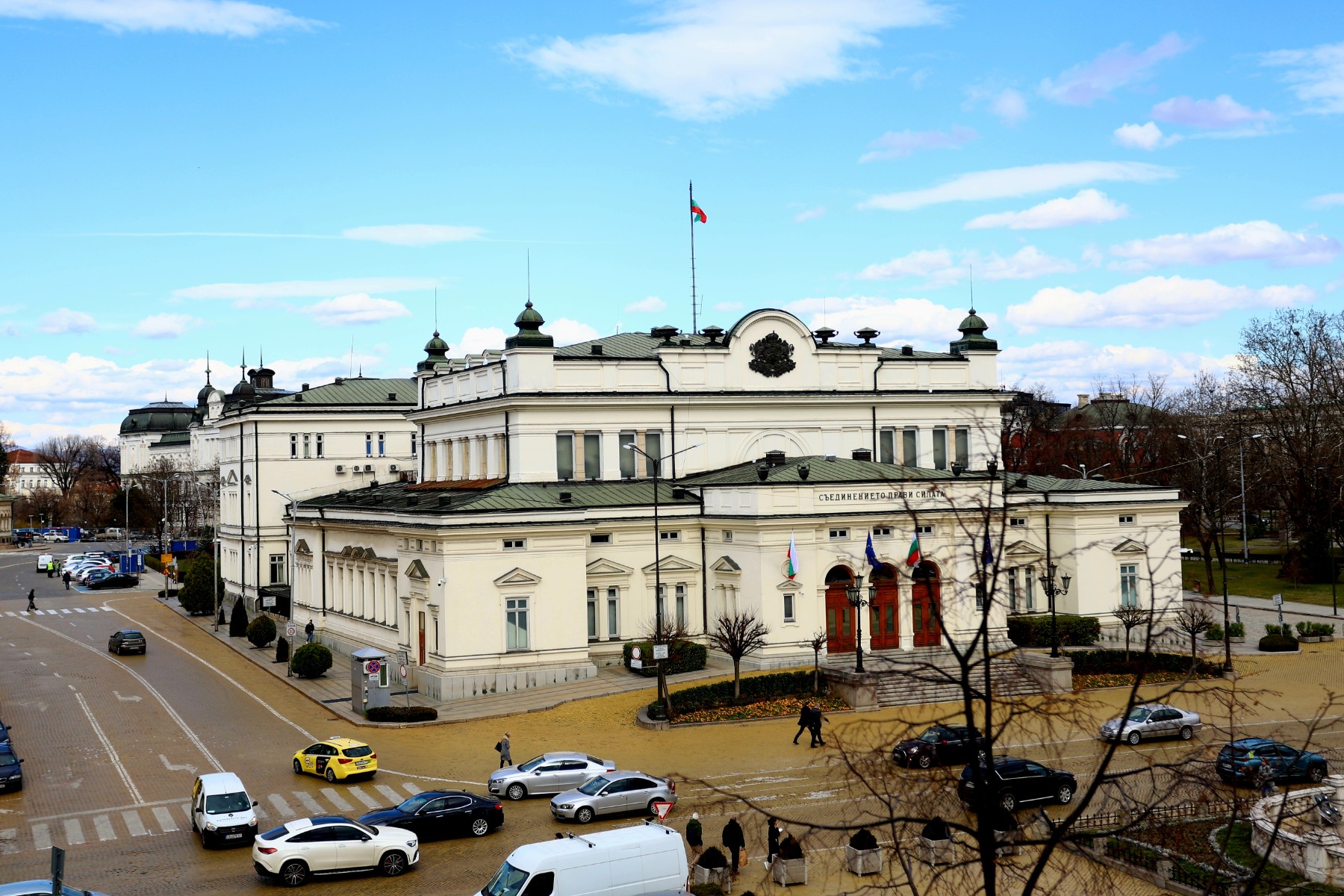 "Маркет Линкс“: ПП-ДБ: 23,7%; ГЕРБ-СДС-22,3%, ДПС-13,6%, „Възраждане“ -11,4%, БСП-7,3%