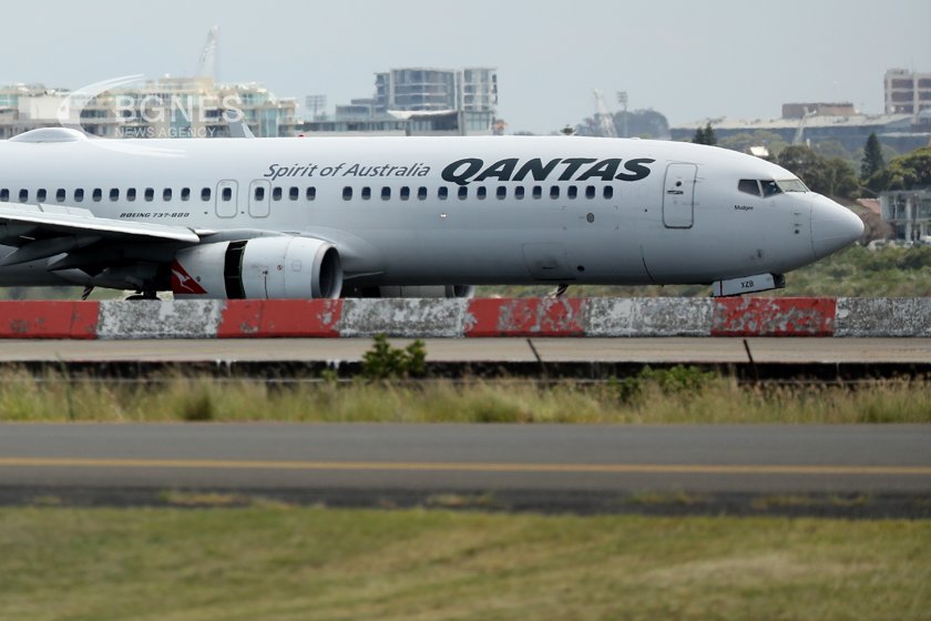 „Qantas“ е уволнила незаконно 1700 работници по време на пандемията