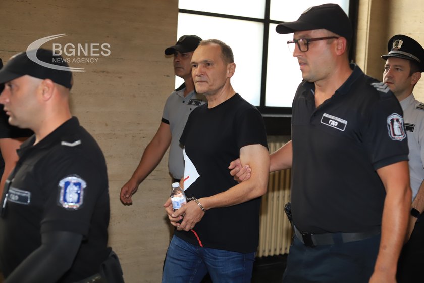 Назначават държавна охрана на Васил Божков