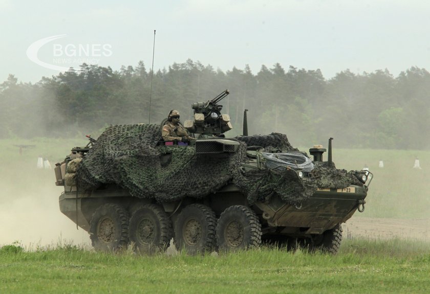 Какви са способностите на бойната бронира машина „Stryker“?