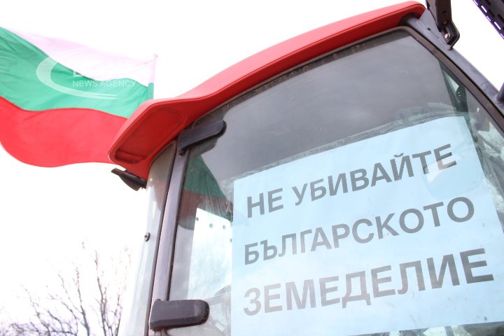 До 19 май земеделците подават заявления за помощи заради руската война срещу Украйна