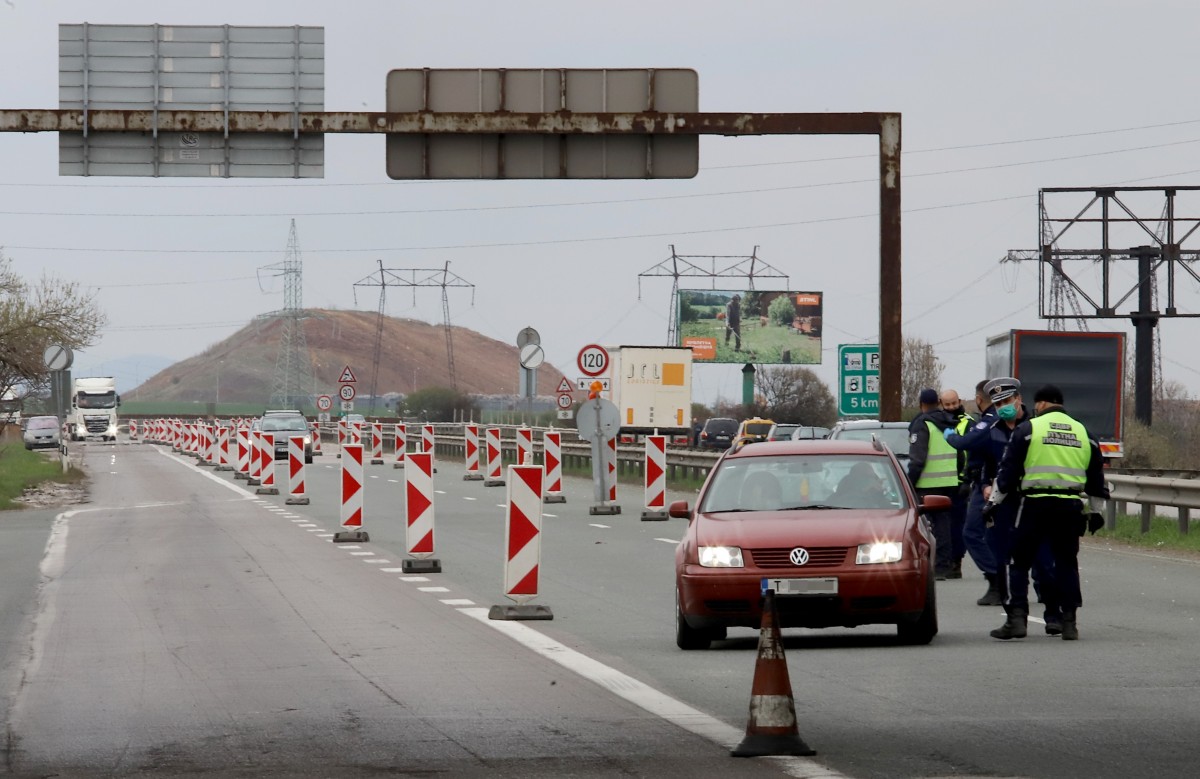 Водачи се опитват да влязат безуспешно в столицата