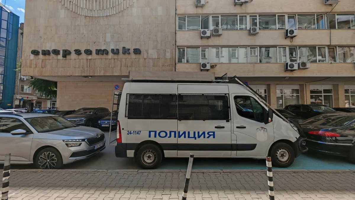 Антикорупционната комисия влезе в енергетиката, в "Булгаргаз" и в "Булгартрансгаз"