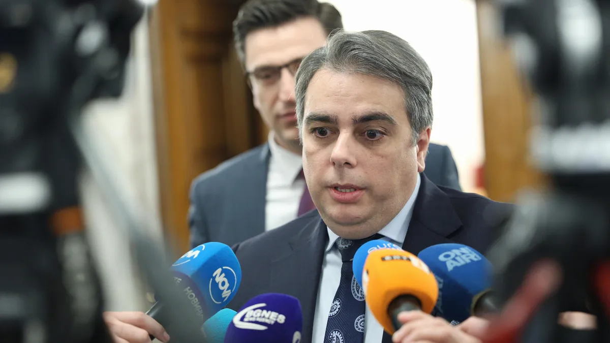 Асен Василев: Не съм разпитван по делото на Кирил Петков за ареста на Борисов
