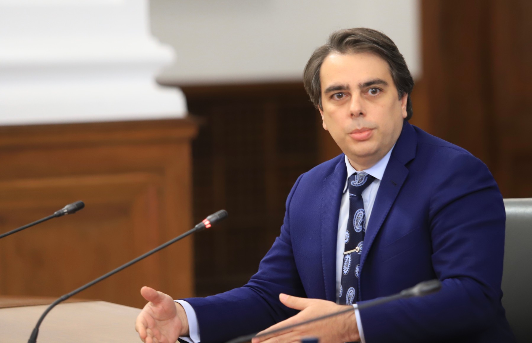 Василев: Ако от ГЕРБ кажат, че ще подкрепят съдебната реформа, ще разговаряме и с тях