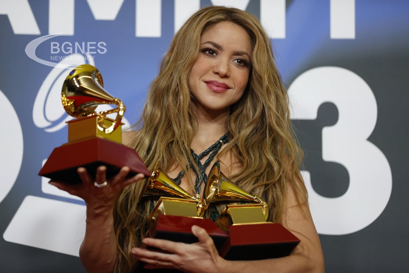 Шакира шокира с три награди на Latin Grammy