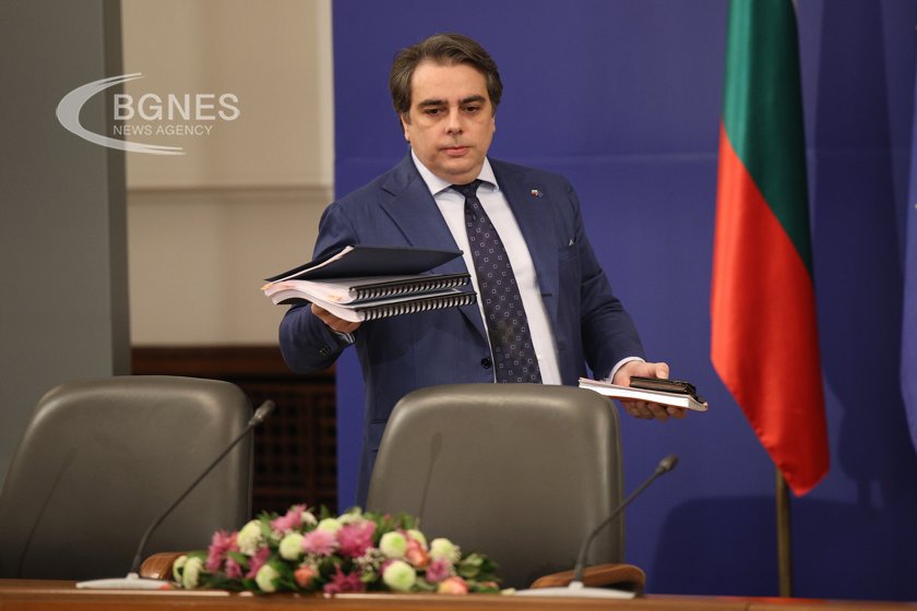 Василев: Истинската дискусия за бюджета ще е на второ четене 