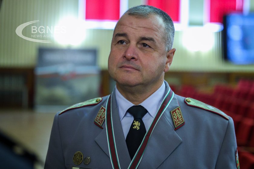 Генерал Дешков: В мирно време подготовката е основното за Сухопътни войски