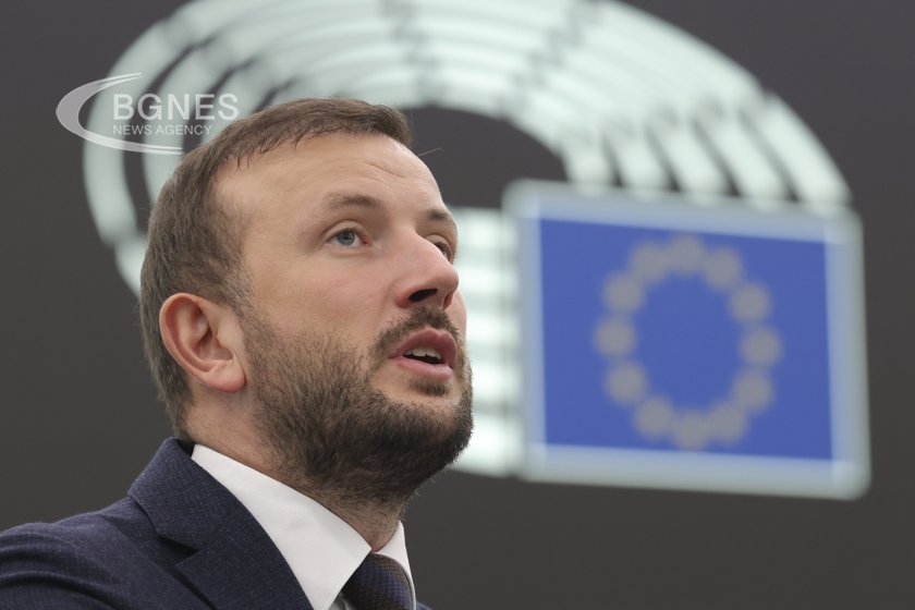 Еврокомисарят по околната среда ще посети България