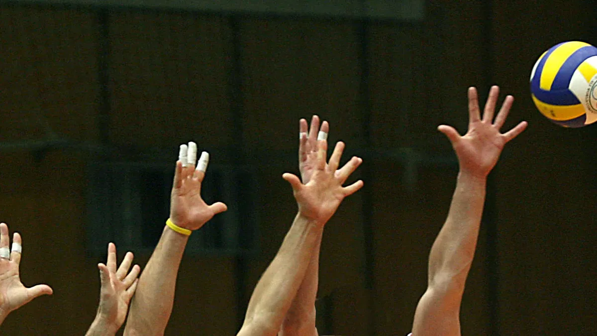 България U19 e на 1/4-финал на Световното по волейбол след изключителна драма