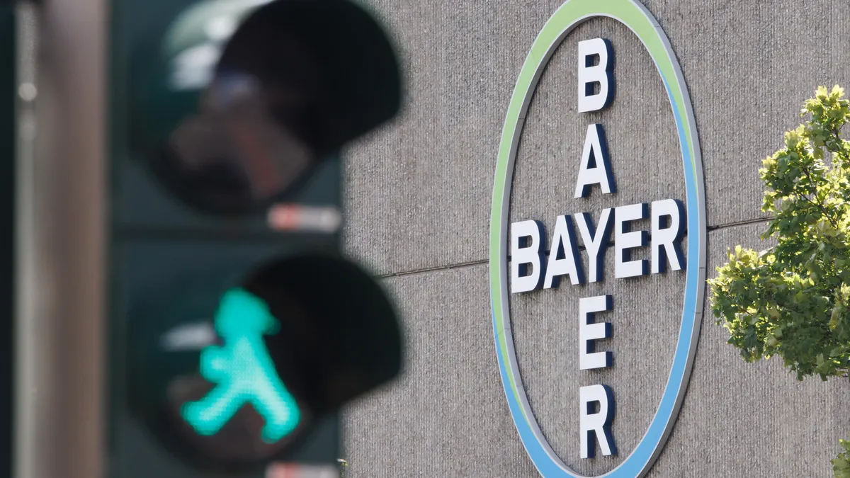 Bayer сключи сделка за 1,3 млрд. долара за разработка на лекарство срещу рак