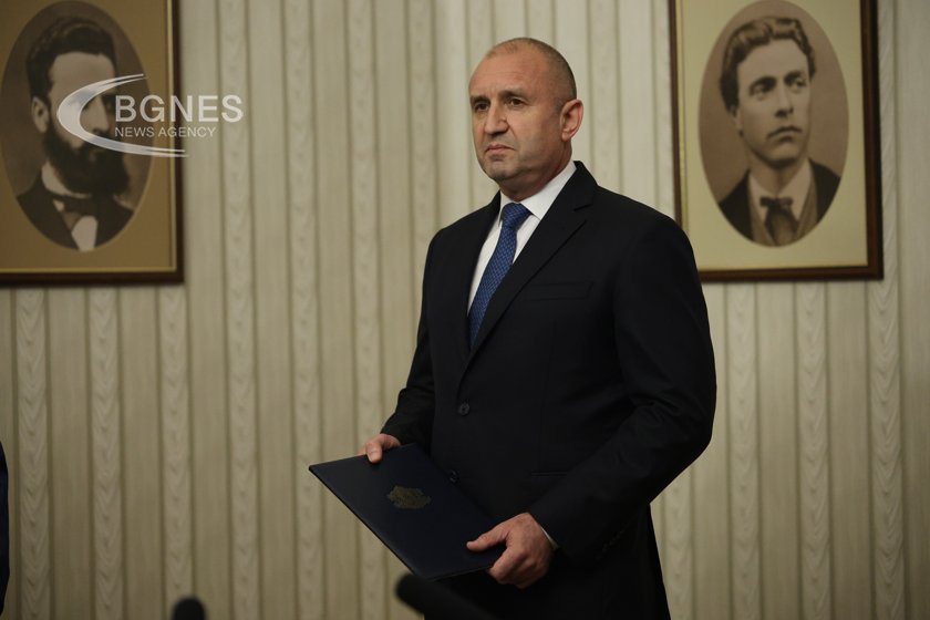 Радев: Бъдещият редовен кабинет да следва курса, който ние зададохме