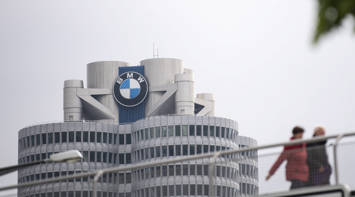 BMW търси работници сред бившите американски военни