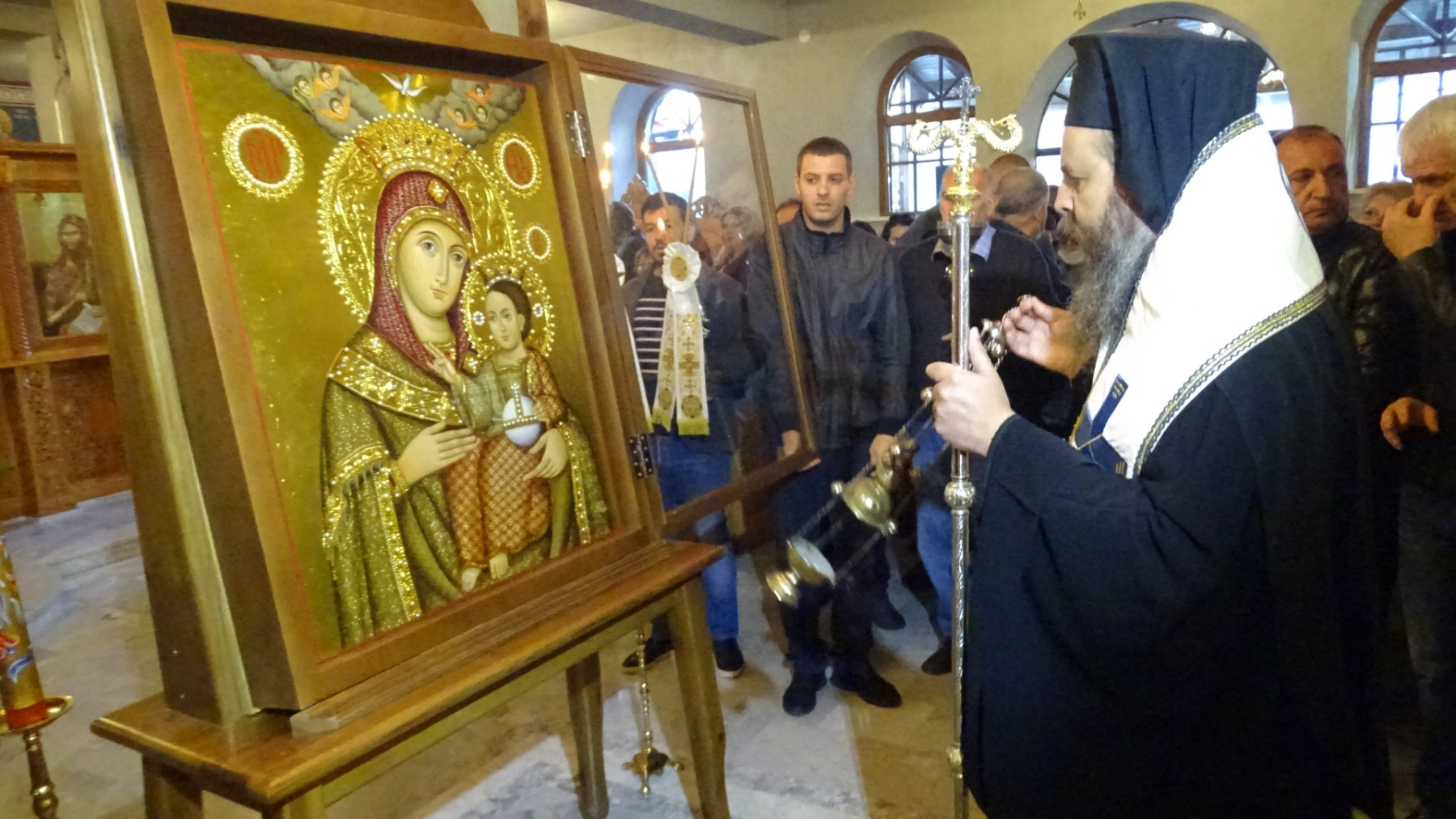 Българската църква чества Събор на пресвета Богородица