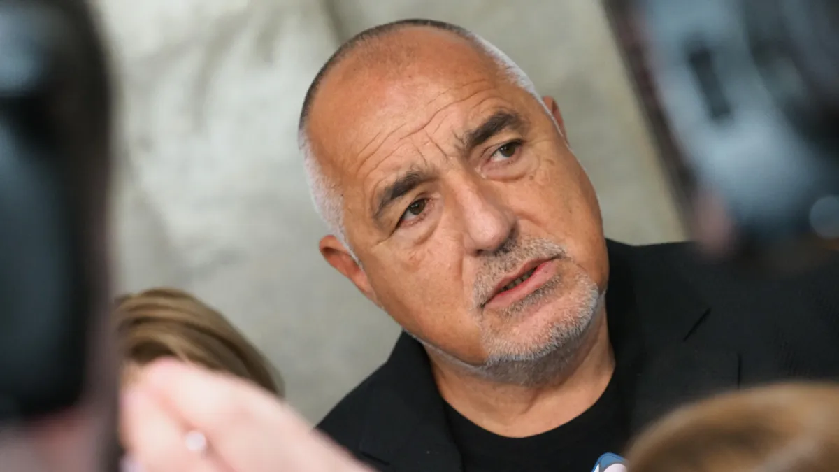 Бойко Борисов: С вотовете за недоверие губят времето на парламента