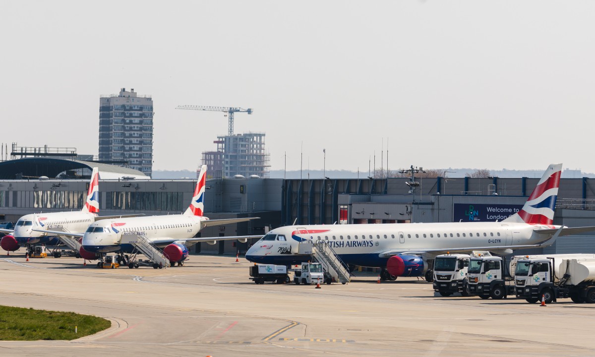 British Airways обмисля временно да освободи 36 хиляди служители
