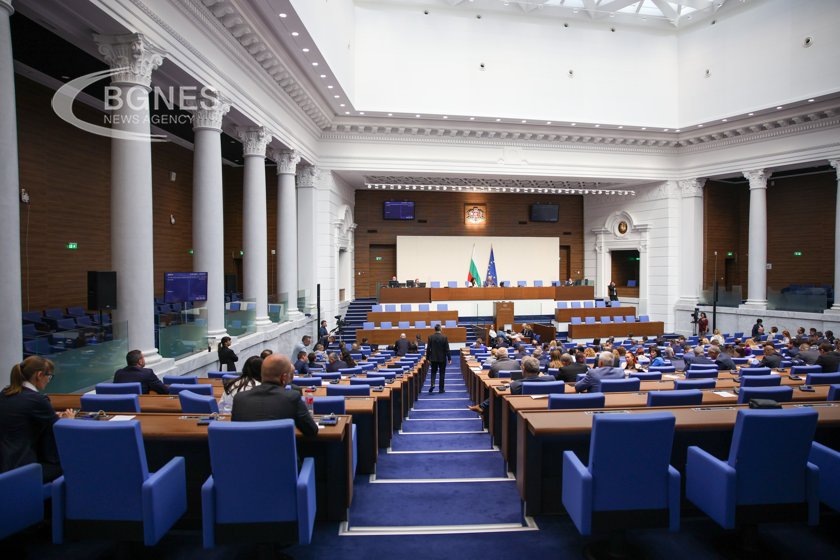 Депутатите приеха ветото на президента върху Закона за насърчаване на инвестициите