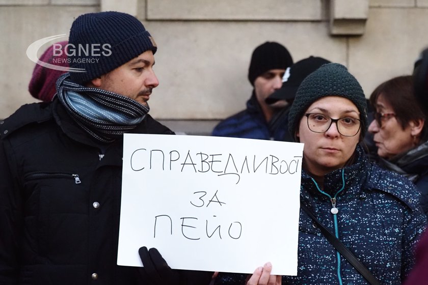 Гледат мярката на двете жени, обвинени за жестокото убийство на Пейо Пеев