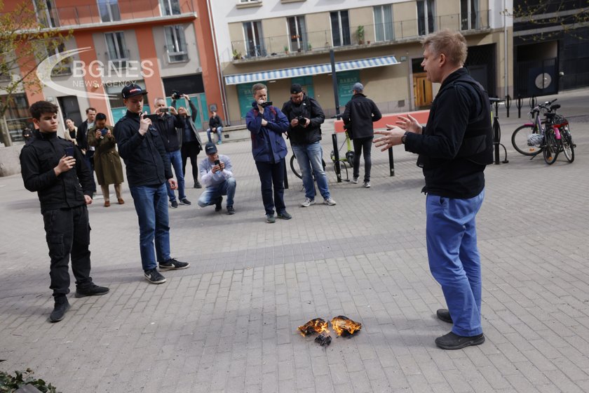 Шведската полиция разреши митинг за изгаряне на Корана в Стокхолм
