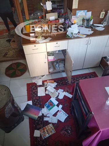 Разбиха храма на отец Иван Янков, който обяви гладна стачка срещу избора на сливенски митрополит