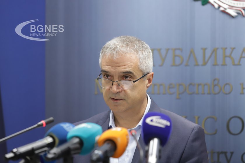 Министър Радев: Над 90% от авариите са отстранени