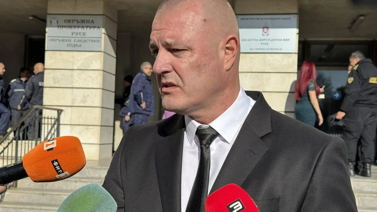 Четирима тийнейджъри са задържани за побоя над полицейския шеф в Русе