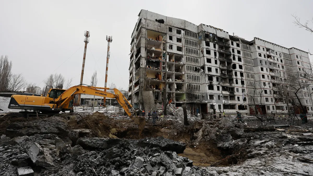 Четирима загинали през втората нощ на руските атаки в Украйна