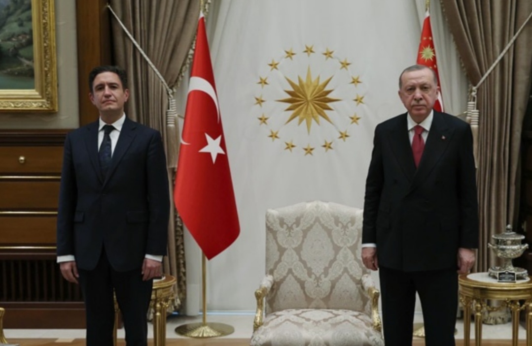Bulgarian Ambassador to Turkey Angel Cholakov presented his credentials to Erdogan