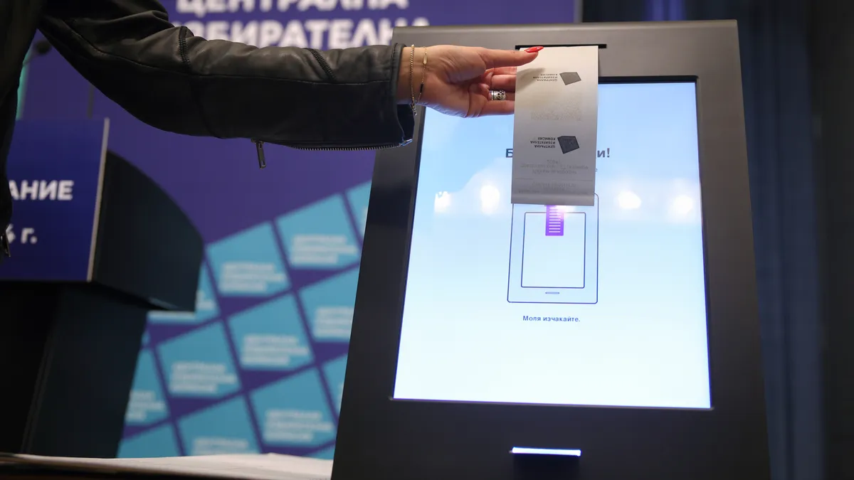 ЦИК: ГЕРБ - 26.08%, ПП-ДБ - 14.76%, Възраждане - 13.81% при 82.42% обработени протоколи