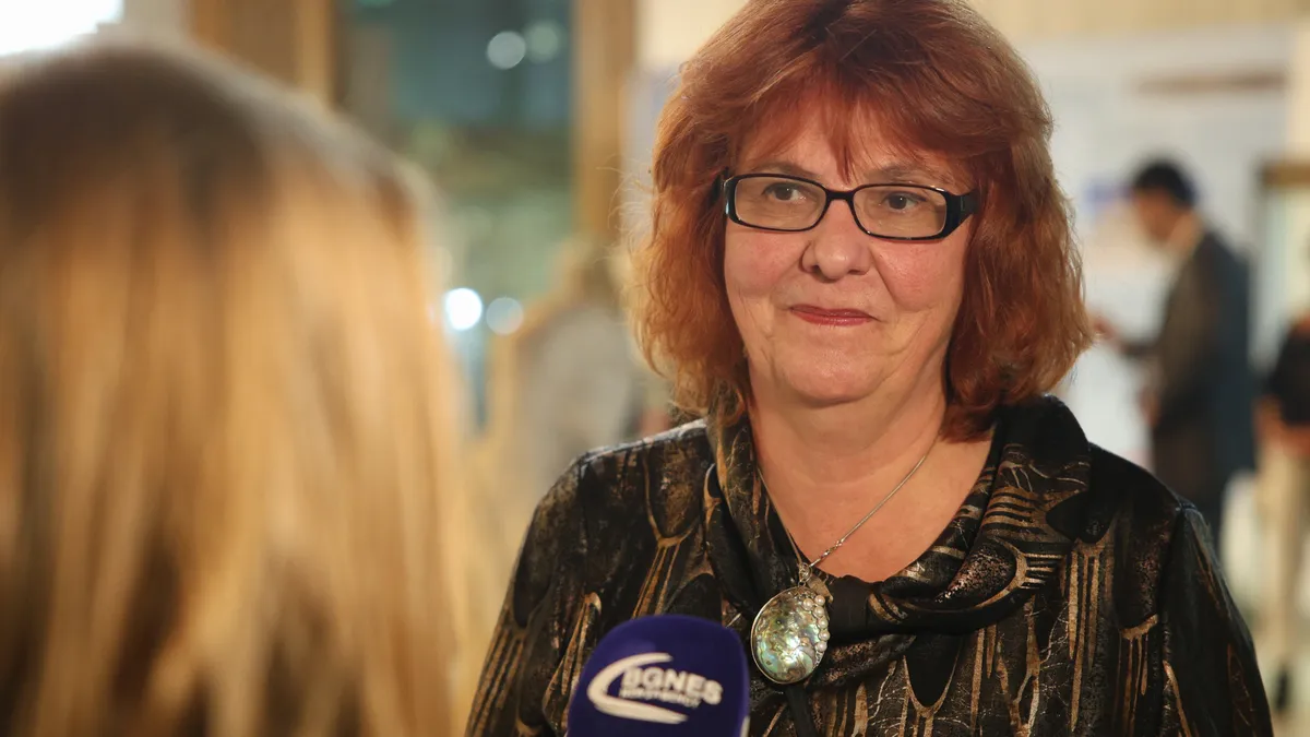 Д-р Любава Конова:  Червенофигурните вази са медиите на V-IV в. пр. Хр.