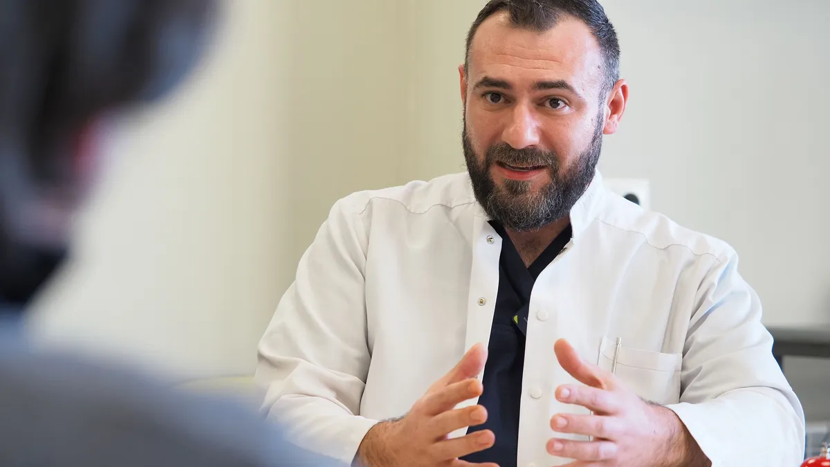 Д-р Никола Колев: Иновациите са ежедневието в съдовата хирургия 