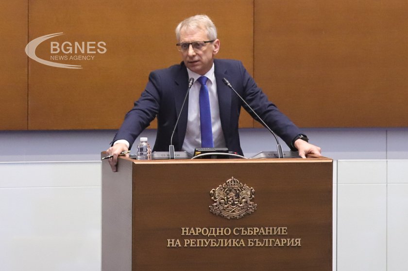 Денков: Ще пътувам до САЩ като премиер