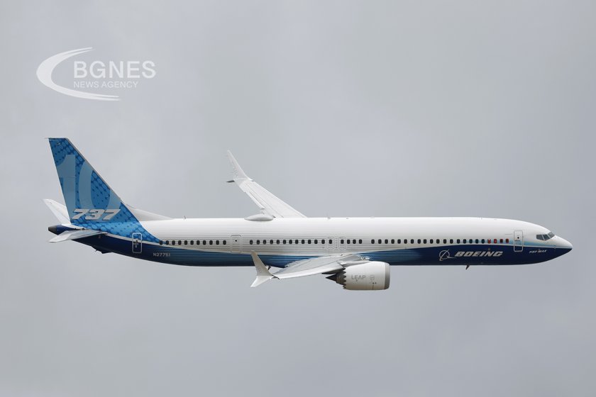 Виетнамските авиолинии подписаха сделка за 7,8 млрд. долара с Boeing