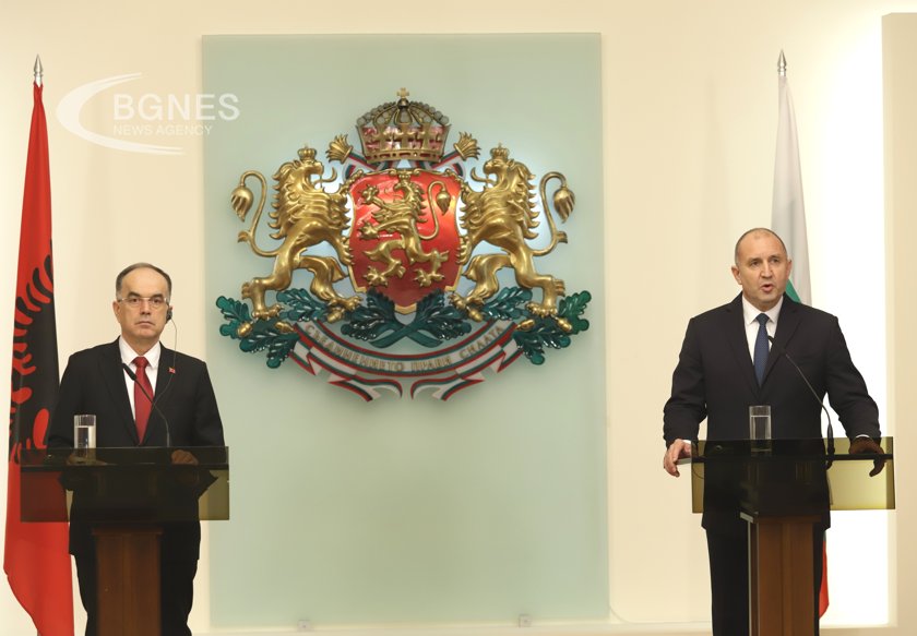 Радев: Очаквам скоро Нидерландия да подкрепи България за Шенген