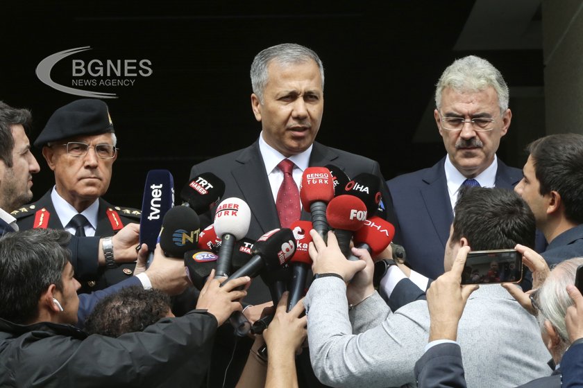 Турция: Атентаторите в Анкара вероятно са пристигнали от Сирия с парапланер