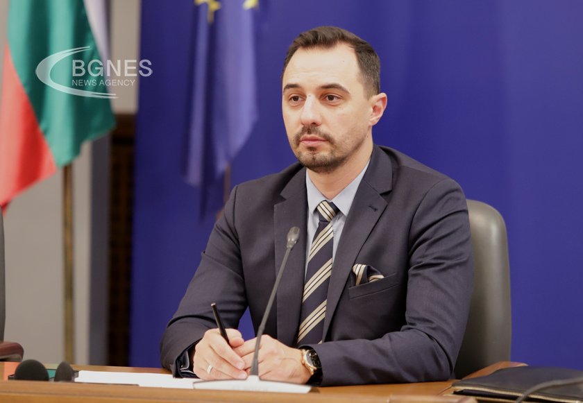 Министърът на икономиката поиска оставките на цялото ръководство на КЗП