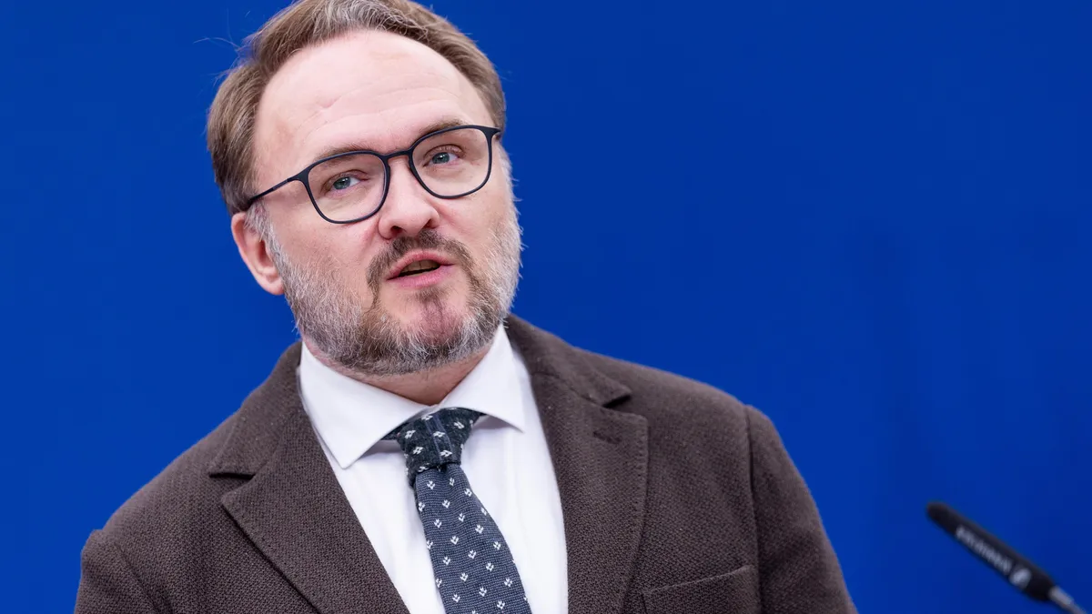 Дан Йоргенсен: От сушилните до SMS-ите - как ЕС помага да намалим сметките за енергия
