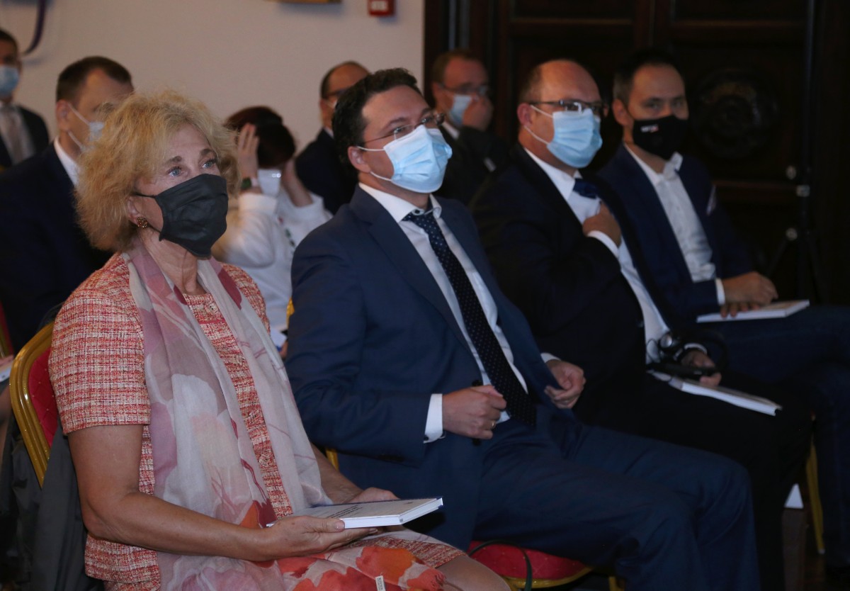 Даниел Фрийд: България е важна за САЩ със своята география