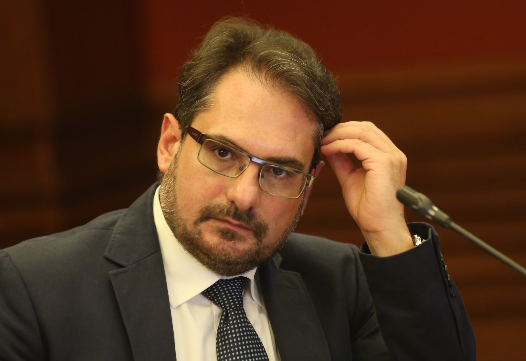 Даниел Смилов: ГЕРБ е във висящо положение, доктрината „Нинова“ не успя