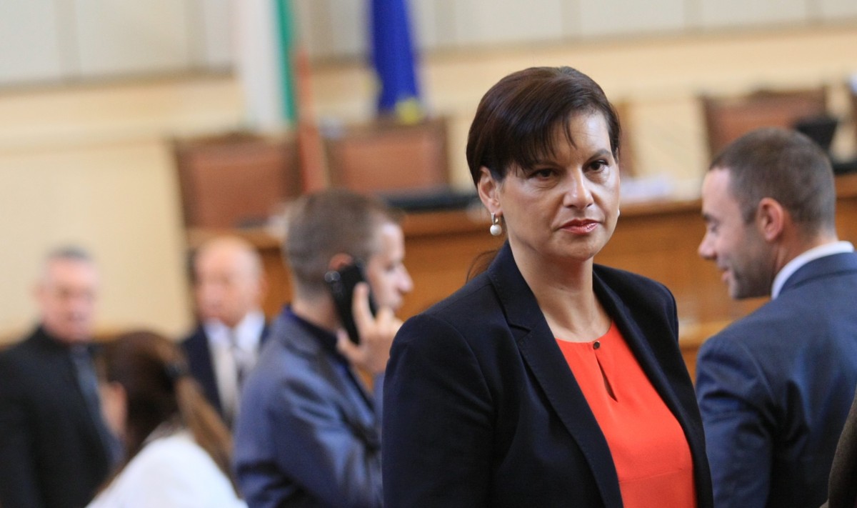 Дариткова: Манолова се прави на жертва на статуквото