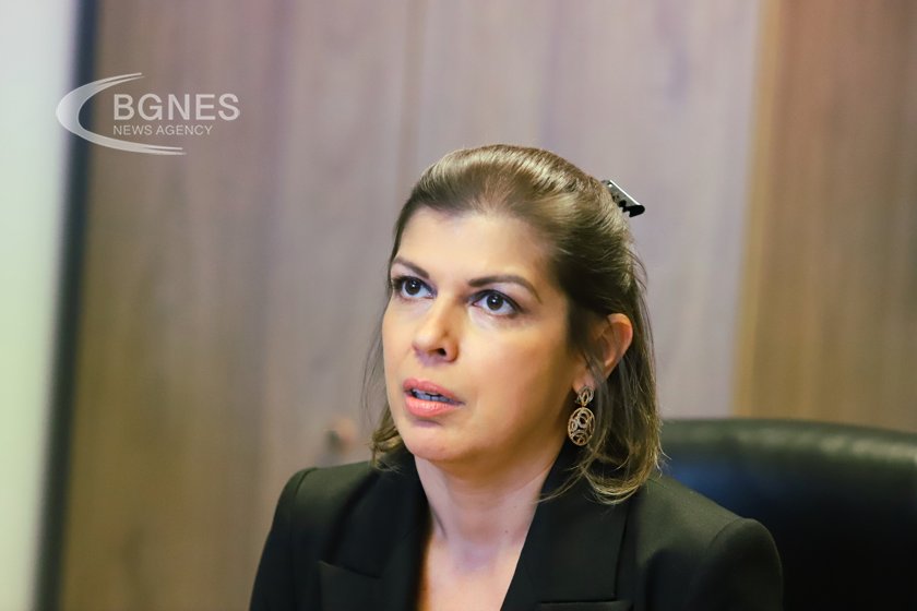 Внесоха предложение за дисциплинарно производство срещу Невена Зартова