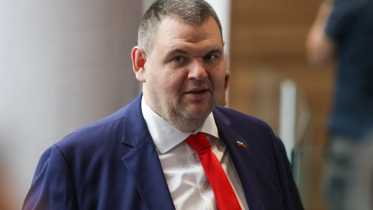 Делян Пеевски: Рушим държавността, да бъдем отговорни