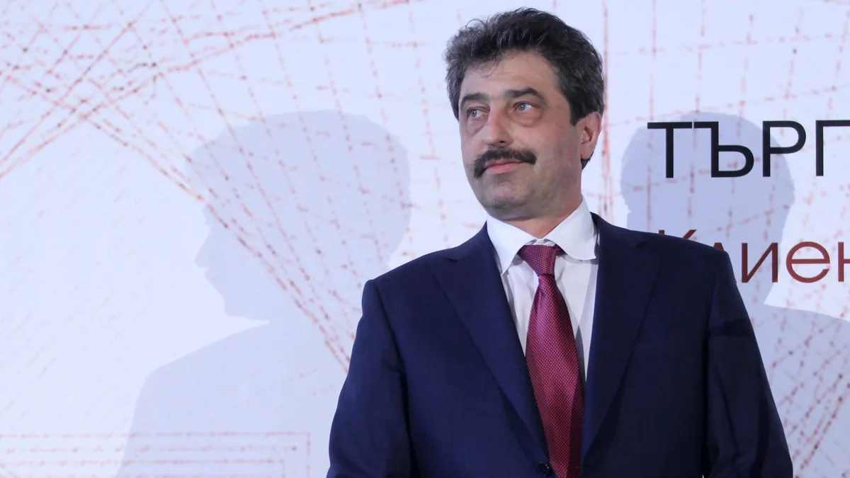 Депутатите изслушват бившия шеф на КТБ Цветан Василев по казусите „Нотариуса“ и „Пепи Еврото“