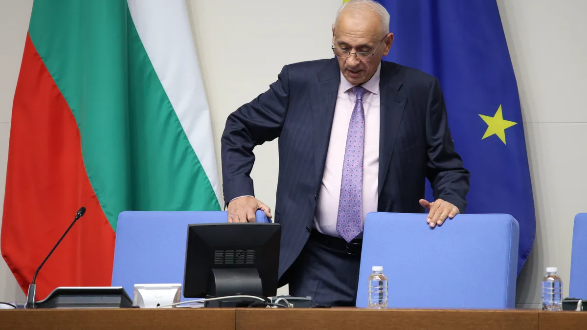 Депутатите от 51-ия парламент се заклеха в законите и Конституцията на България
